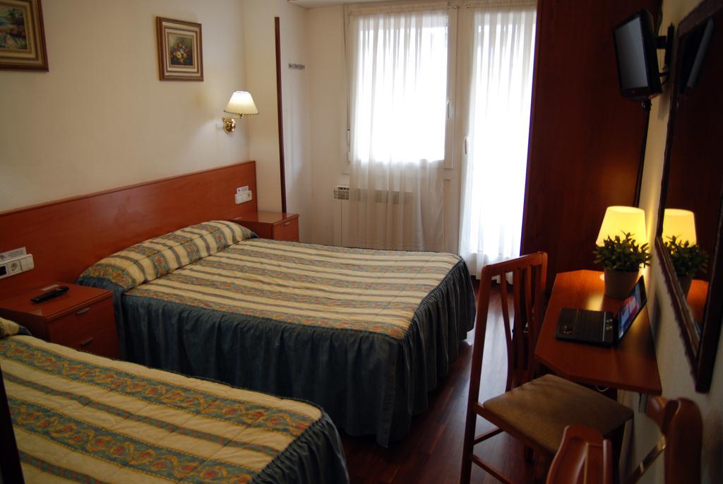 Pensión Araba Vitoria-Gasteiz Quarto foto